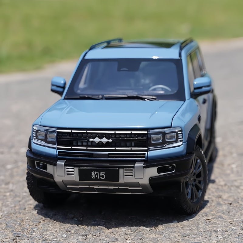 BYD Collector's Edition 1:18 Alloy Model - Nice BYD