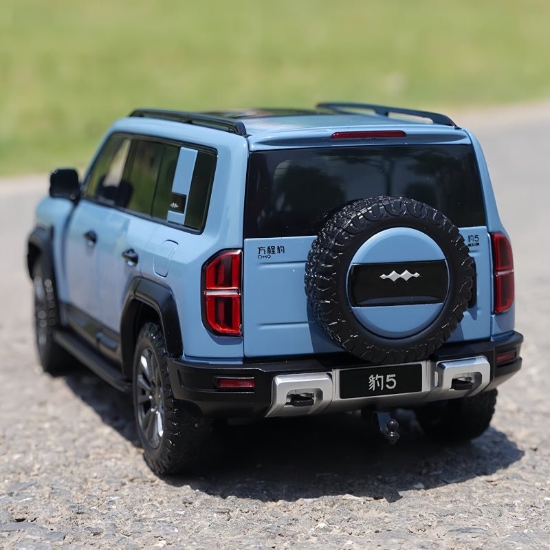 BYD Collector's Edition 1:18 Alloy Model - Nice BYD