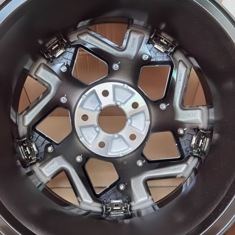 Genuine BYD ATTO 3 18" Alloy Wheel - Nice BYD
