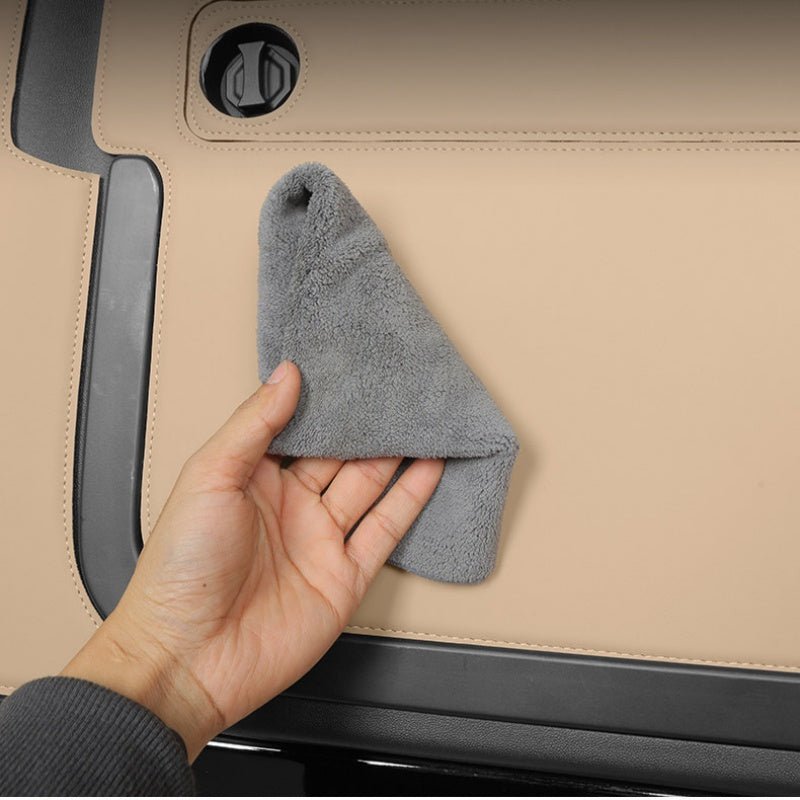 Trunk Tailgate Protector Mat for BYD Leopard 8 & Denza B8 - Nice BYD