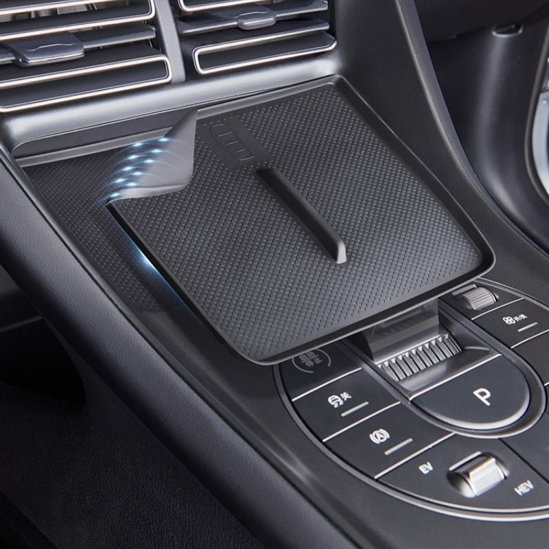Wireless Charging Pad Silicone Mat for BYD Sealion 5 DM - i - Nice BYD
